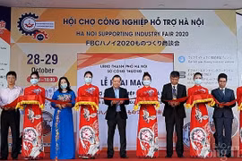 Ouverture de la Foire de l’industrie auxiliaire de Hanoï 2020