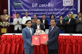 Inauguration du site Web du Comité de coopération Laos-Vietnam