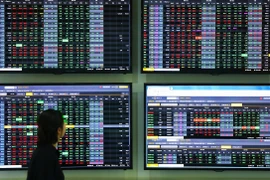 VN-Index franchit 1.400 points