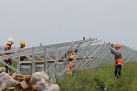 Accélérer la mise sous tension du projet d'énergie solaire Loc Ninh - Binh Phuoc le 31 décembre