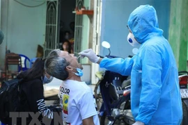 Le Vietnam maintient sa tactique face à la nouvelle variante du coronavirus