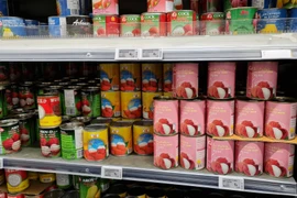 Le litchi en conserve du Vietnam en vente dans des supermarchés en France