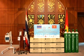 COVID-19: la Thaïlande soutient le Vietnam en fournitures médicales 