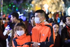 Permanence du Secrétariat du Parti demande de resserrer les mesures de lutte contre le COVID-19