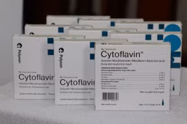 Aide russe des médicaments à Hô Chi Minh-Ville pour le traitement du COVID-19 