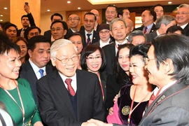Conclusion du Bureau politique sur le travail lié aux Vietnamiens à l’étranger