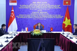 Le Vietnam et Singapour discutent du renforcement des liens en matière de cybersécurité