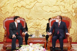Les relations amicales entre le Vietnam et le Laos se renforcent