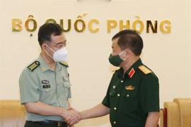 Le Vietnam et la Chine cultivent leur coopération de défense
