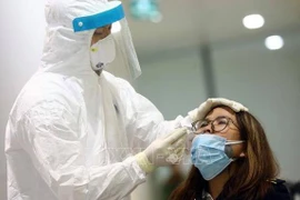 Covid-19 : Des tests aléatoires pour 1.000 personnes à l’aéroport de Nôi Bai