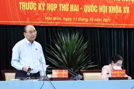 Le président Nguyên Xuân Phuc rencontre l’électorat de Cu Chi