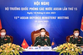 Le Vietnam participe à la 15e réunion des ministres de la Défense de l’ASEAN