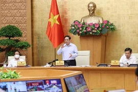 PM : le Vietnam pourrait avoir en septembre un vaccin contre le COVID-19 produit localement