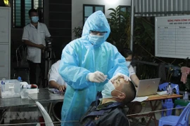 Le Vietnam enregistre 4.860 guérisons et 9.690 nouveaux cas de Covid-19