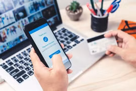 Plus de 36,28 billiards de dongs de paiements sans numéraire en 9 mois