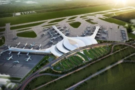 Construction des routes menant à l'aéroport de Long Thanh 