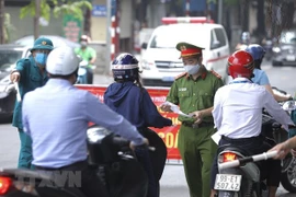 Hanoi ralentit et prend un tournant dans la lutte contre le Covid-19