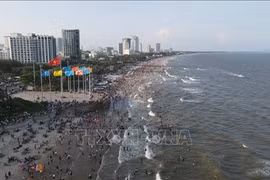 Covid-19 : le ministère de la Santé exhorte à fermer les services non essentiels 