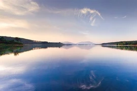 Le Biên Hô, majestueux lac de montagne de Pleiku