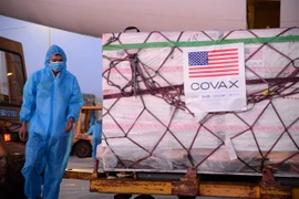 COVID-19 : Plus de 2 millions de doses du vaccin Moderna arrivent au Vietnam