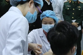 Les essais du vaccin anti-COVID-19 au Vietnam suivent strictement les directives de l'OMS 