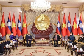 La visite au Laos du président vietnamien ''enregistre des résultats complets et substantiels''