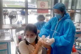 Covid-19 : légère baisse des contaminations au Vietnam