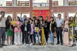 Les Vietnamiens résidant au Cambodge attendent avec impatience le 13e Congrès national du Parti