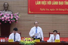 Le Premier ministre Nguyen Xuan Phuc en tournée à Nghe An