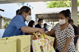Covid-19 : plus de 2,6 millions de Vietnamiens bénéficient d’une aide sociale