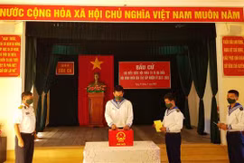 Elections anticipées tenues dans des localités à Quang Nam et Khanh Hoa