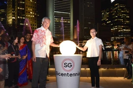 Singapour lance la célébration de son bicentenaire