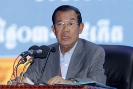 Hun Sen s'oppose à l'ingérence dans les affaires intérieures du pays