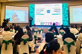 Vue générale de la conférence récapitulative du projet de commerce bio en Asie du Sud-Est, le 13 août à Hanoï. Photo : CVN
