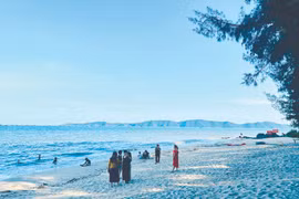 Plage de Da Den à Binh Ngoc. Photo : CVN