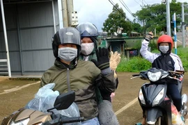 Retour au travail pour des milliers de travailleurs migrants à Hô Chi Minh Ville