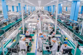 Explorer l'usine de smartphones 5G «Made in Vietnam» 