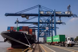 Les frais de chargement et de déchargement au Vietnam sont les plus bas d'Asie du Sud-Est