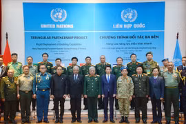 Maintien de la paix : formation de formateurs en matière d’opération d'équipements poids lourds