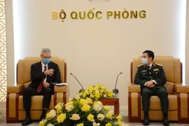Le Vietnam et la France renforcent leur coopération dans la défense ​