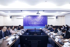 Le Vietnam et le Laos renforcent la coopération dans la diplomatie économique