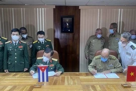 Vietnam-Cuba : Renforcement de la coopération bilatérale dans la défense