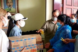 COVID-19 : renforcer la solidarité avec les résidents d'origine vietnamienne au Cambodge