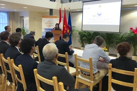 Le Vietnam à une table ronde sur le changement climatique et la sécurité aux Pays-Bas