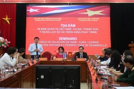 Colloque sur les 60 ans des relations entre le Vietnam et Cuba