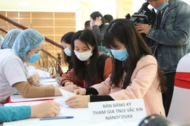 COVID-19 : un deuxième vaccin développé par le Vietnam sera testé sur l'homme