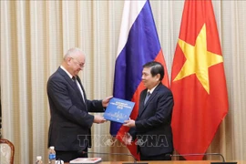 Ho Chi Minh-Ville et la Russie partagent des expériences anti-corruption