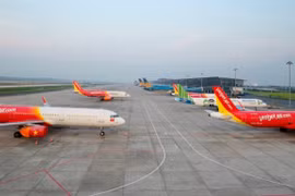 L’aviation civile vietnamienne rouvre progressivement ses lignes internationales 