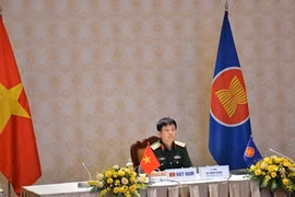 Dialogue des officiels de la Défense du Forum régional de l'ASEAN 2021