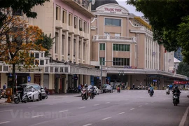 Les rues de Hanoï désertées au milieu des craintes de COVID-19